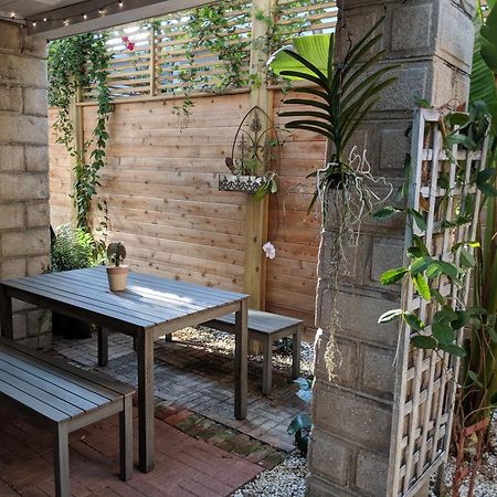 Romantic Secret Garden - Marble Floors & Bath Dt Just 2 Blocks Beach Only 3 Miles 圣奥古斯丁 外观 照片