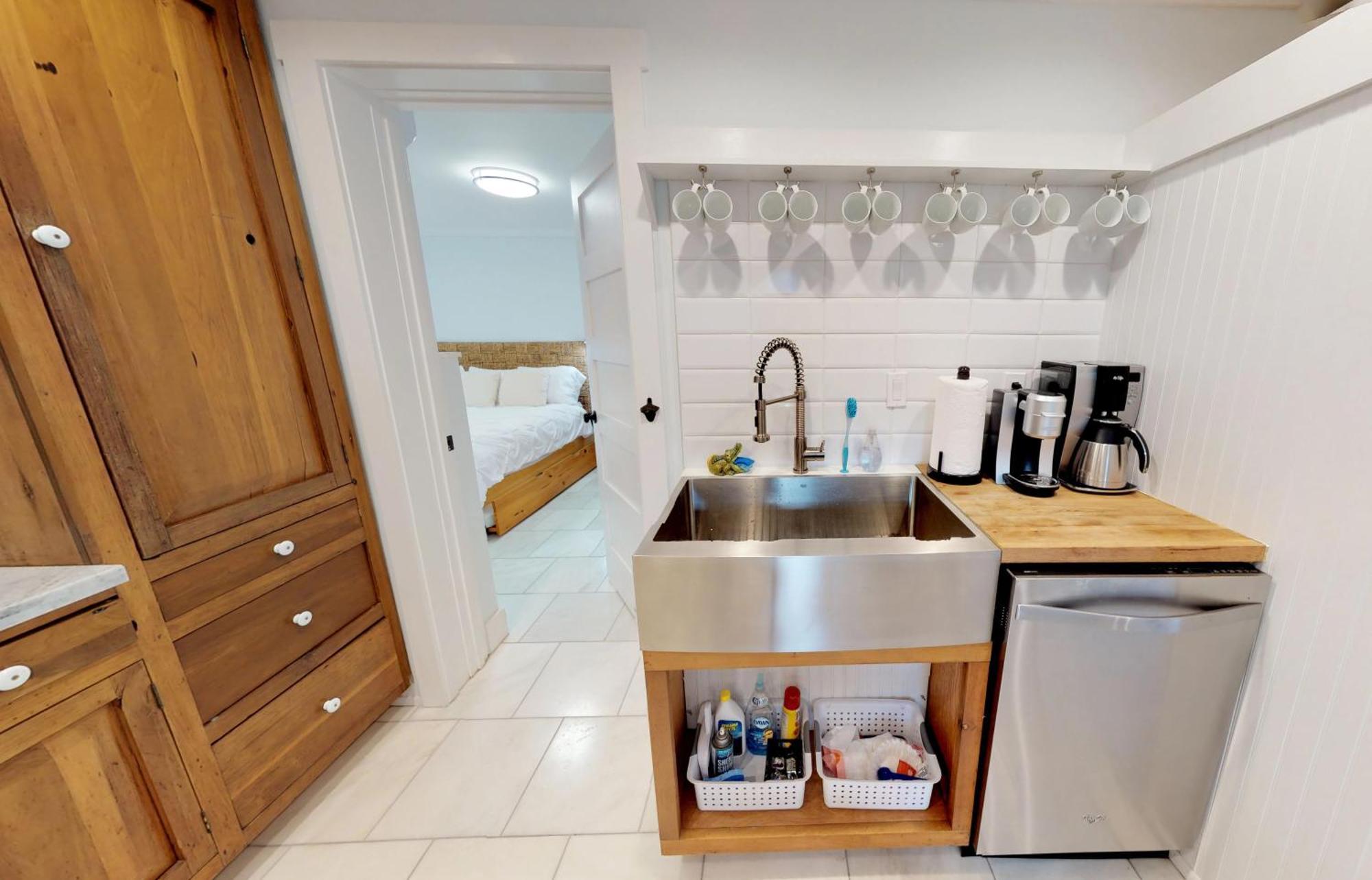 Romantic Secret Garden - Marble Floors & Bath Dt Just 2 Blocks Beach Only 3 Miles 圣奥古斯丁 外观 照片