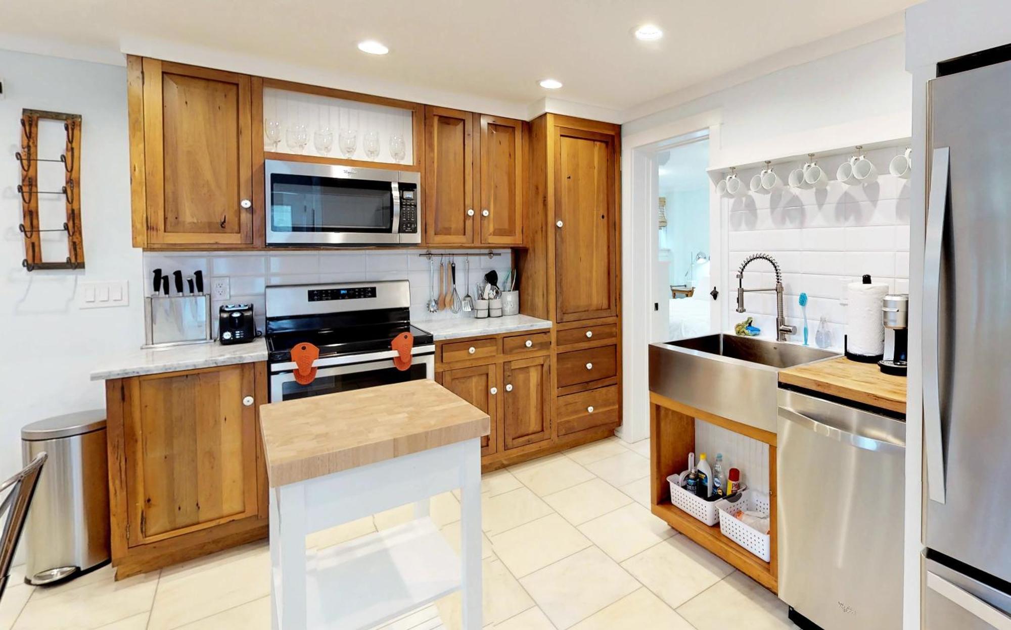 Romantic Secret Garden - Marble Floors & Bath Dt Just 2 Blocks Beach Only 3 Miles 圣奥古斯丁 外观 照片