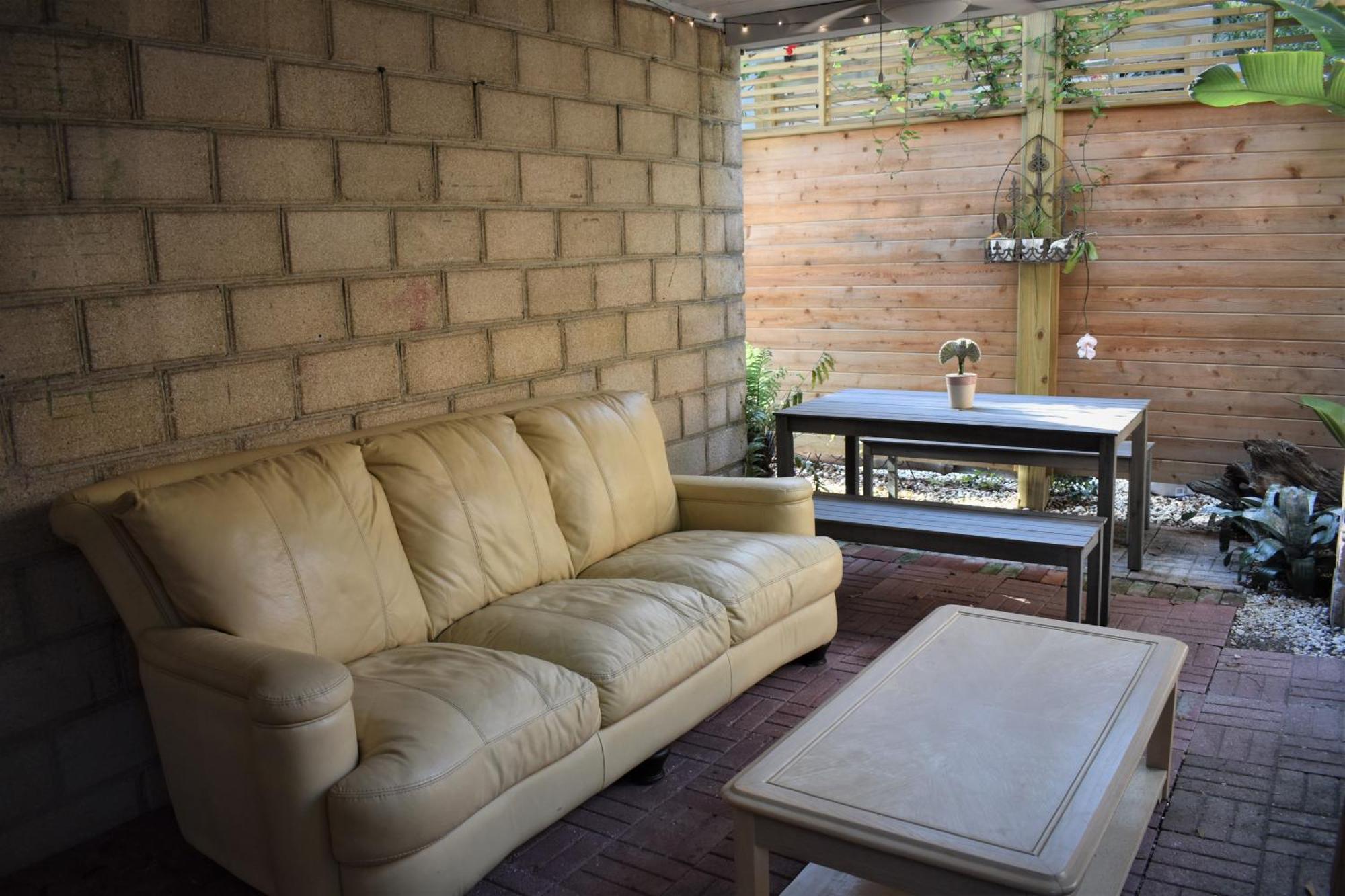 Romantic Secret Garden - Marble Floors & Bath Dt Just 2 Blocks Beach Only 3 Miles 圣奥古斯丁 外观 照片